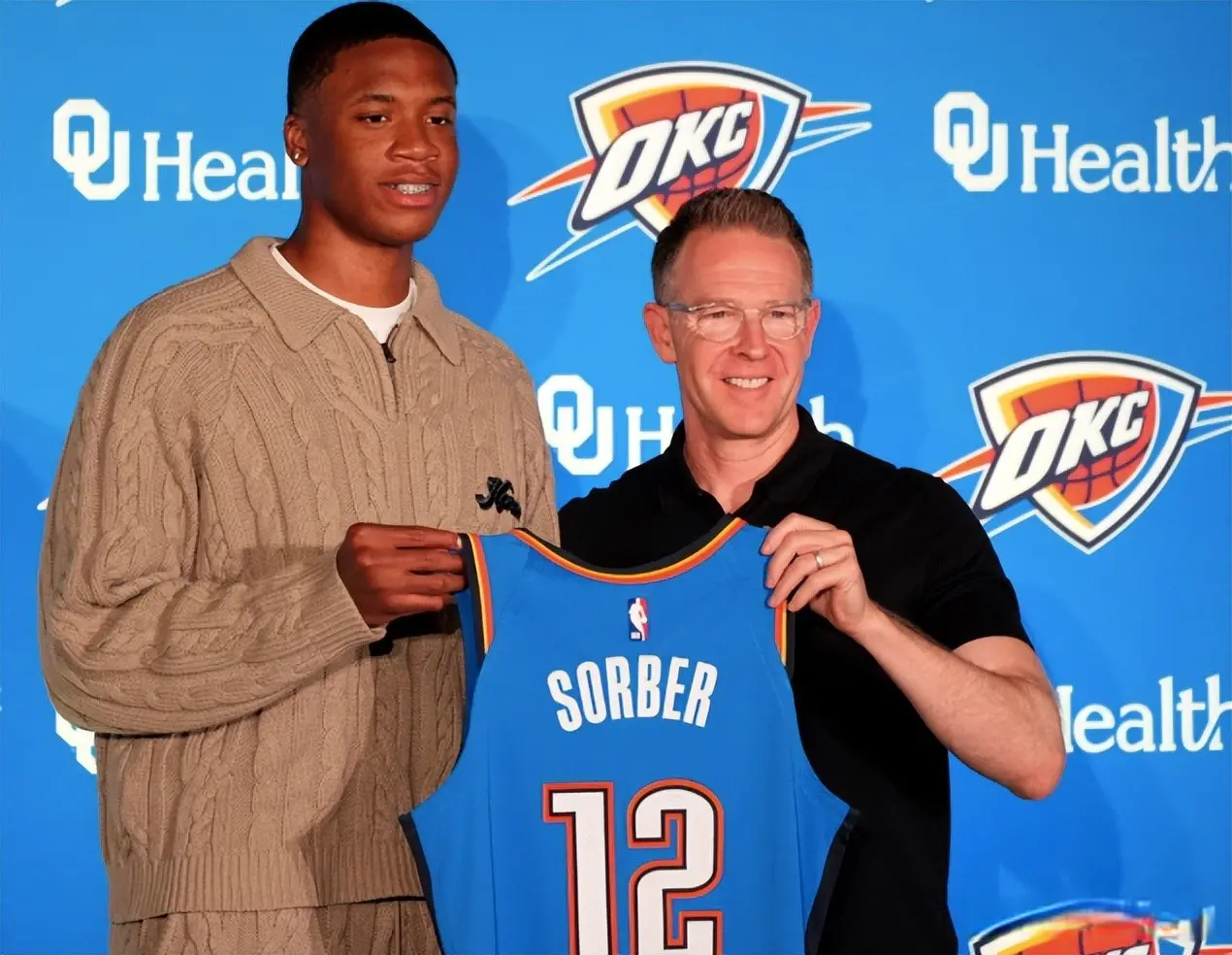 涨上策 疯狂一夜！一人赛季报销，勇士签约霍福德，联盟聘律所调查快船